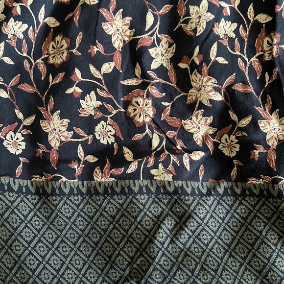 Floral print trousers - Picture 2 of 2